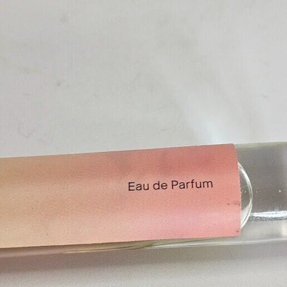 Skylar Peach Fields Eau de Parfum Rollerball Perfume 0.33oz/10ml New W/Out Box - Picture 4 of 6